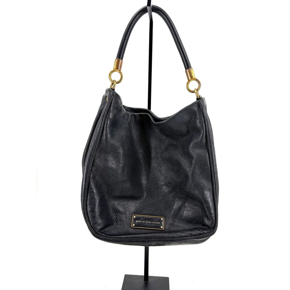 Marc by Marc‎ Jacobs Classic Q Hillier Hobo Black Pebbled Leather Shoulder Bag